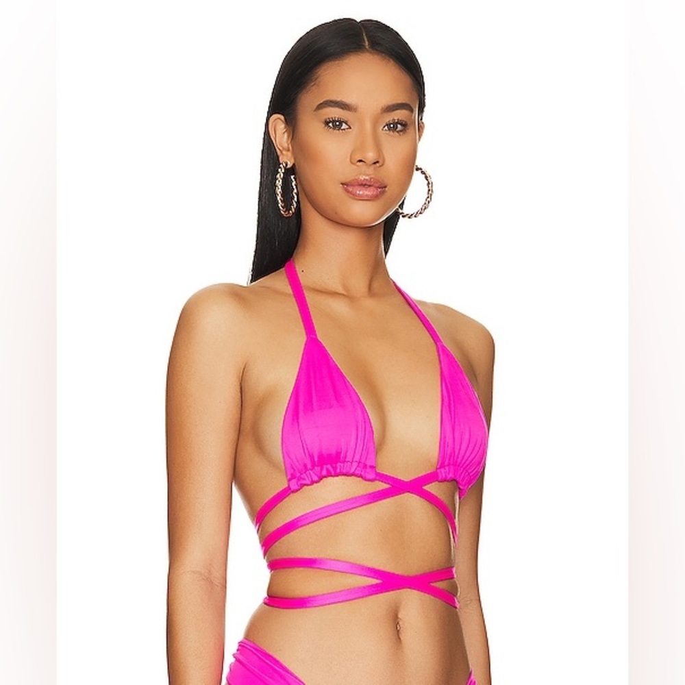 CIN CIN SWIM | NWT Hot Pink Marvel Bikini Top